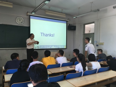 劉世界教授為我院中外合作辦學(xué)“生物工程”專業(yè)新生點(diǎn)亮專業(yè)之路